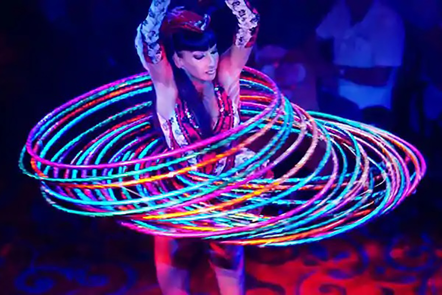 881x400_Epic_Cirque2.jpg