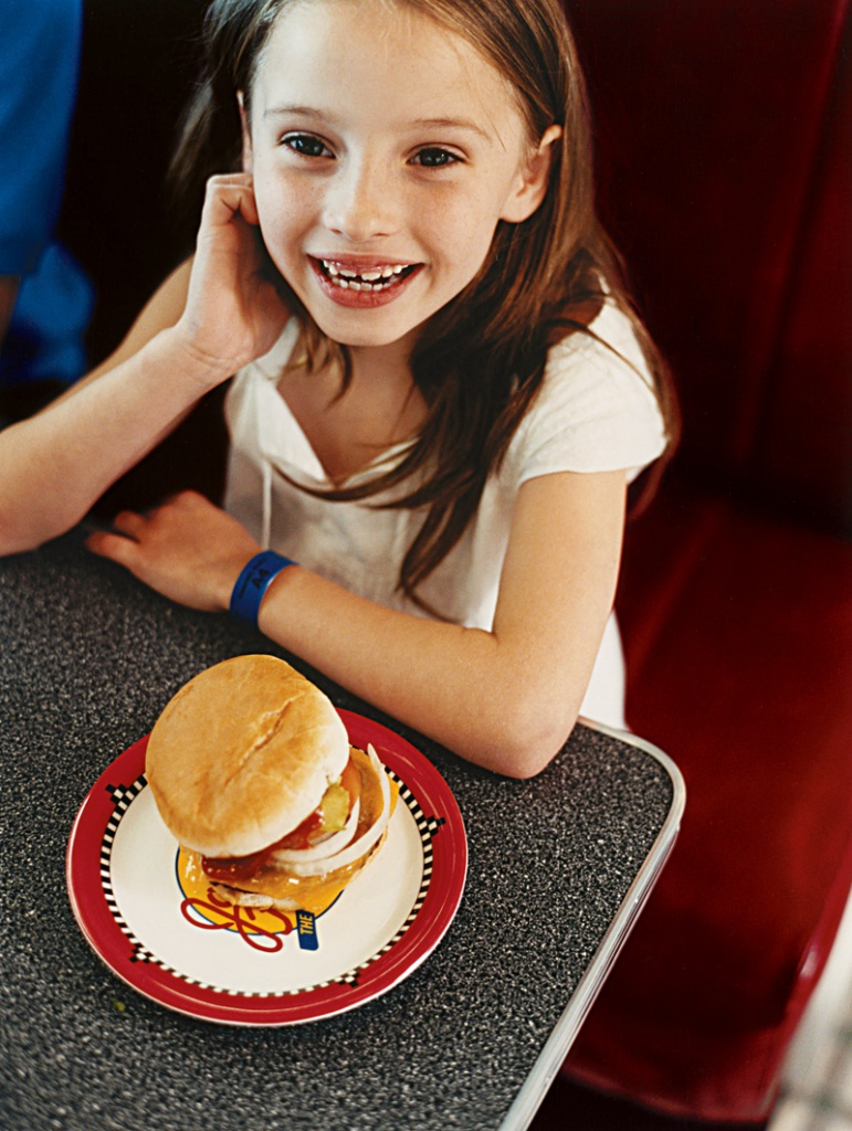 RCI_Freedom_BurgerGirl.jpg RCI_Freedom_BurgerGirl.jpg