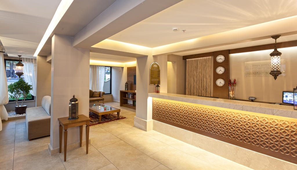 ALADDIN BEACH HOTEL  - Adult Only 4*