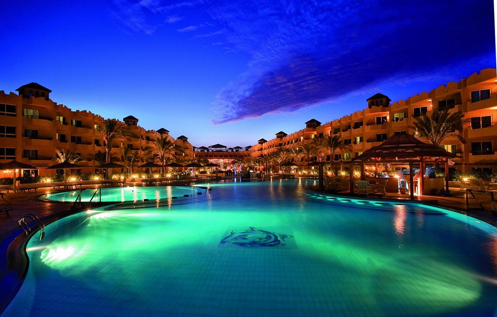 AMWAJ BLUE BEACH RESORT SPA 4*