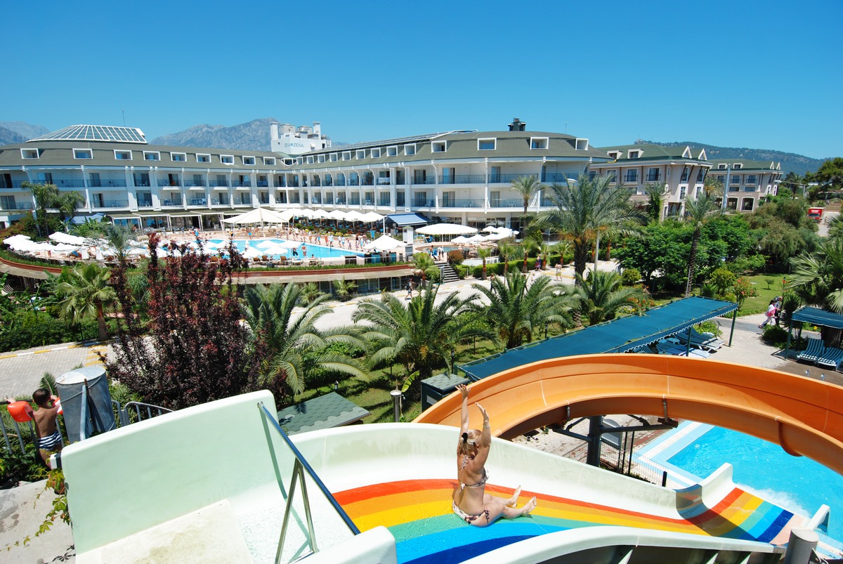 ZENA RESORT HOTEL 5*