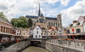 Amiens (Амьен), Франция - путеводитель по городу, карта, фото