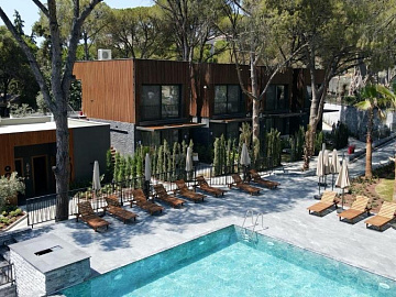 UNIQUE LIFE STYLE HOTEL 5*