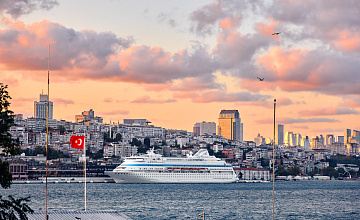 Круизы без визы на лайнере Astoria Grande из Сочи в Турцию.